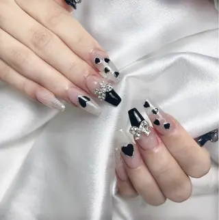 ネイル ルナ 🎀のネイルデザイン