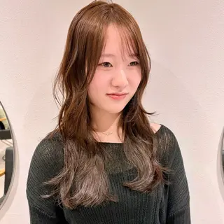 ロング カラー 大人可愛い×顔周り♡ cocoroのヘアスタイル