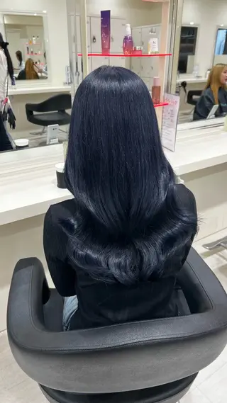 セミロング カラー ヘアアレンジ 韓国レイヤー&ピンク 艶髪🩶maikoのヘアスタイル