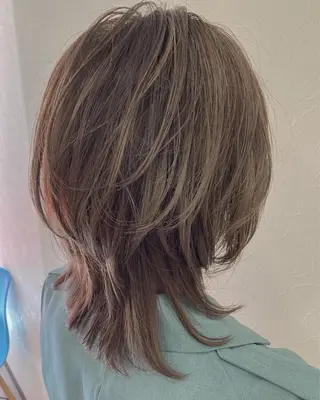 ショート カラー Misirlou Hairのヘアスタイル