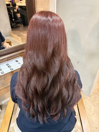 ロング カラー she. noaのヘアスタイル