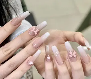 ネイル Pure&Rich Nailのネイルデザイン