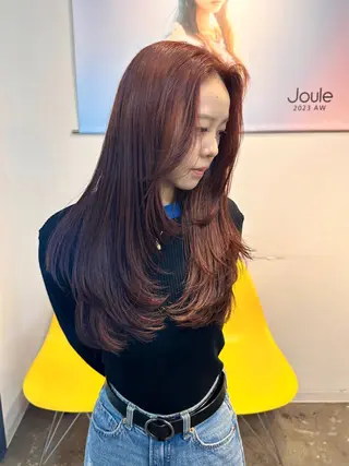 セミロング 八村 一花のヘアスタイル
