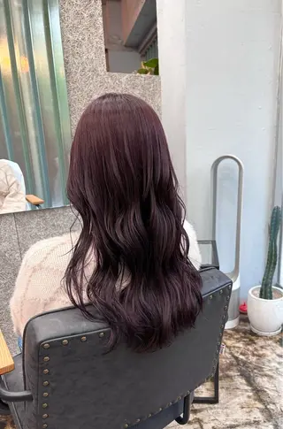 セミロング カラー minmi .SUIのヘアスタイル