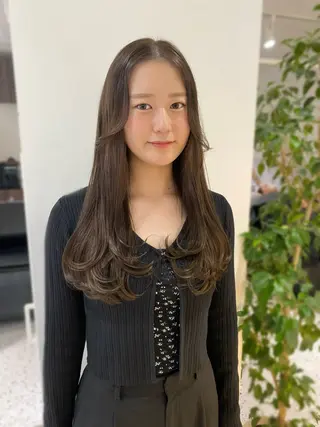 カラー RISAKO レイヤーカット🎀のヘアスタイル