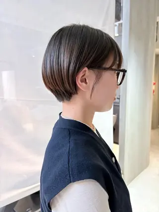 ショート マツイ モモノのヘアスタイル