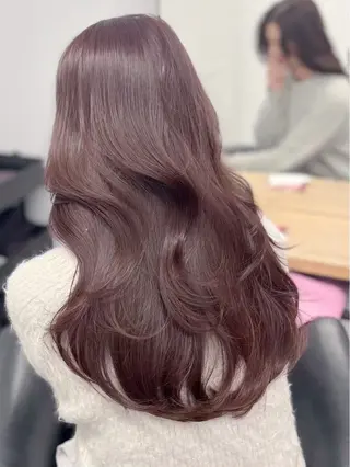 カラー minori🤎 韓国モテヘアのヘアスタイル