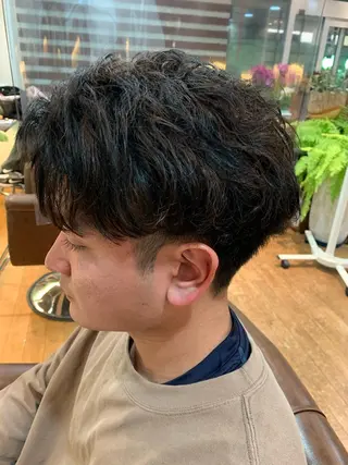 メンズ カット特化美容師 齋藤桐のヘアスタイル