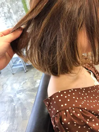 ミディアム カラー Pia ツボイ ケイタのヘアスタイル