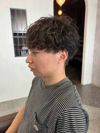 ショート パーマ メンズ Oops旧TABOO 早野太郎のヘアスタイル