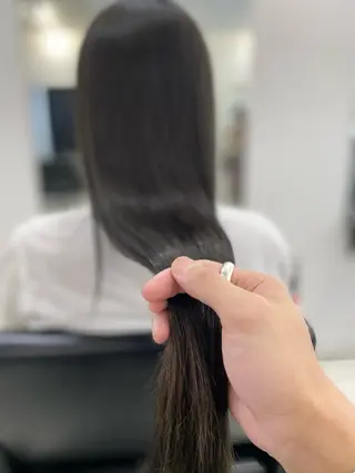 ロング カラー レイヤーカット 赤み消し　店長/大和のヘアスタイル