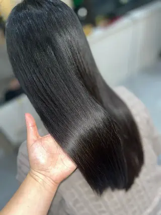 ロング 楠原 透羽のヘアスタイル