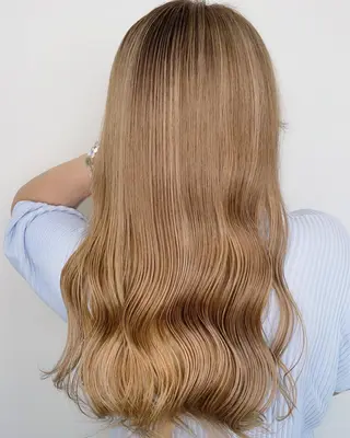 セミロング カラー ブリーチ 透明感HIDEのヘアスタイル