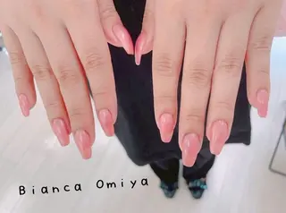ネイル Bianca 大宮 MOEKAのネイルデザイン