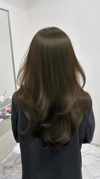 ロング カラー パーマ TOMO/ブリーチ 無しオリーブのヘアスタイル