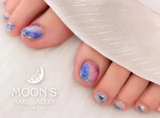 ネイル Moons nail 💅✨のネイルデザイン