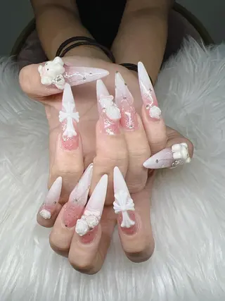 ネイル Lee Nailsのネイルデザイン