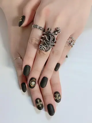 ネイル ･:*+.✳︎˚✧₊ MAKI NAILのネイルデザイン