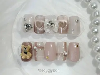 ネイル めぐ 💫ワンホンネイルのネイルデザイン