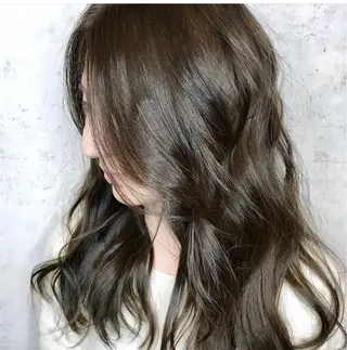 ロング カラー 勝河 怜楊のヘアスタイル