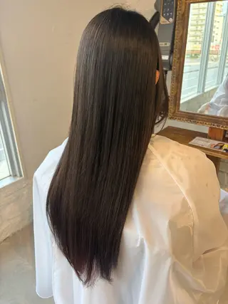 ロング 安谷屋 こはるのヘアスタイル