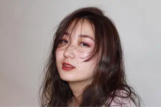 セミロング 乾 友恵のヘアスタイル