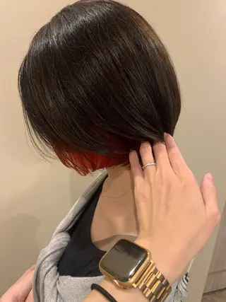 ミディアム カラー ERIKO Tのヘアスタイル