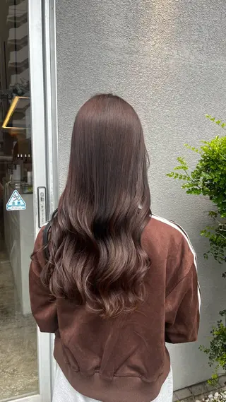 ロング カラー 坂下 かのんのヘアスタイル