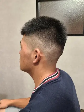 ショート メンズ 桐島 令奈のヘアスタイル