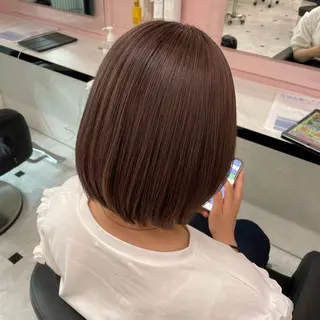 ショート カラー 韓国レイヤー透明感 艶カラー美髪縮毛矯正のヘアスタイル