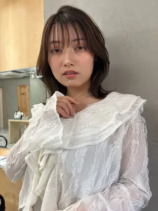 ショート 曲がる縮毛矯正 バレイヤージュ森田のヘアスタイル