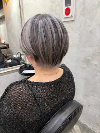 ショート カラー ハイトーン/ブリーチ MAYURI🌺横浜のヘアスタイル