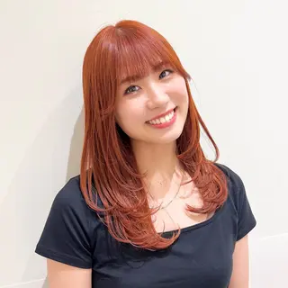 セミロング カラー 🩵ブリーチカラー MIORI🩵のヘアスタイル