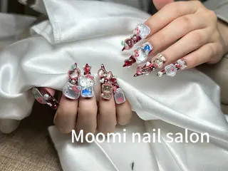 ロング 長さだし専門店 Moominのネイルデザイン