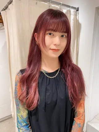 ロング サトウ ナナのヘアスタイル