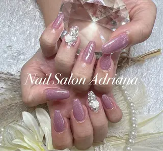 ネイル ADRIANA 大久保駅前徒歩2分のネイルデザイン