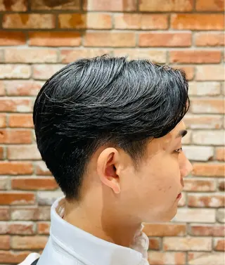 ミディアム メンズ 佐藤 瑛太のヘアスタイル