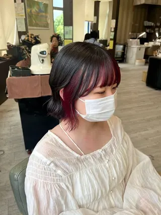ミディアム カラー 佐藤 瑚碧のヘアスタイル