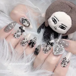 ネイル 🐾enen style 🐾のネイルデザイン