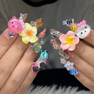 ネイル 南田 千絵のネイルデザイン