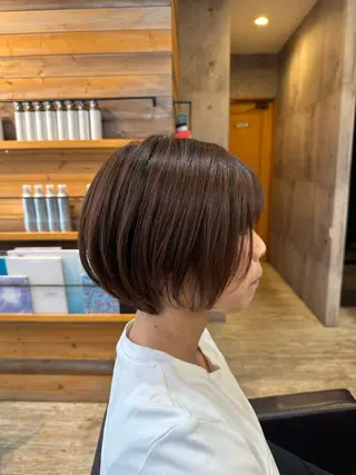 ショート Modek's 西宮 akariのヘアスタイル