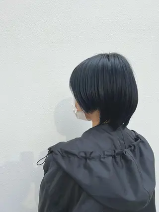 ショート カラー 「sumi」 AMIのヘアスタイル