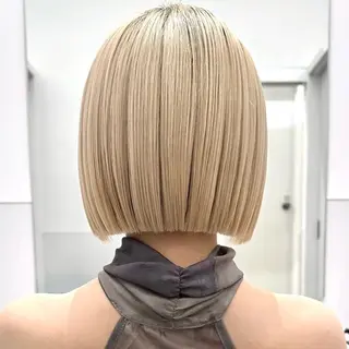 ショート りく/ハイトーン/髪 質改善/ブリーチ縮毛のヘアスタイル