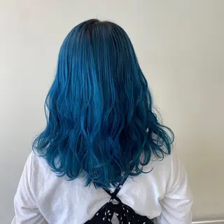 セミロング yuu/髪質改善 カラー🌛のヘアスタイル