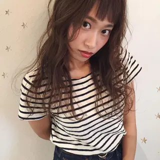 セミロング 市川 千夏のヘアスタイル