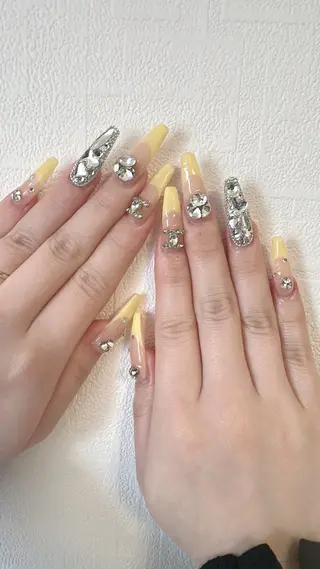 ネイル D-BEAUTY Nailsalonのネイルデザイン