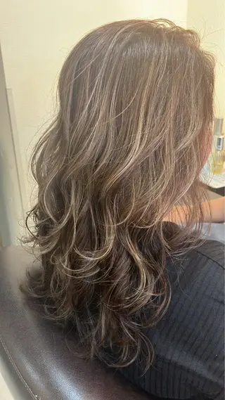 ミディアム カラー 🌙似合わせ🐈‍⬛ ケア✨又吉のヘアスタイル