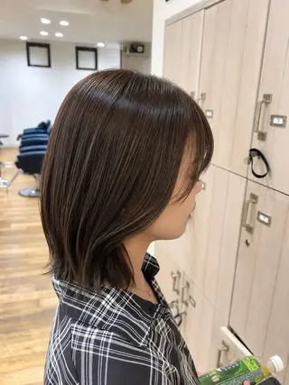 ミディアム 太田 絵麻のヘアスタイル