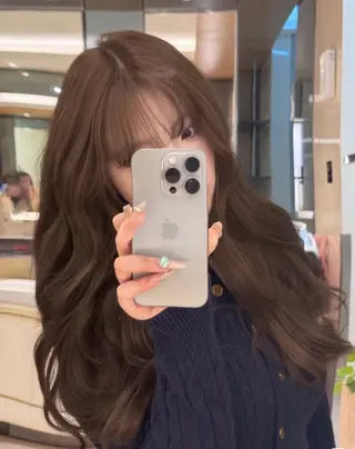ロング カラー ヘアアレンジ ‎透明感×艶髪 ‎🫒maki🎀のヘアスタイル