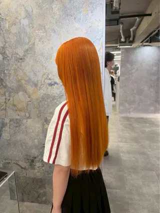 カラー 齊藤 千隼のヘアスタイル